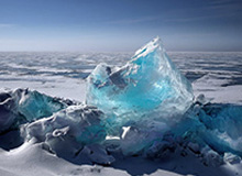 爱游戏登录入口-接机女球迷吐槽詹姆斯：哎哎哎这就走了，这都不看我们一眼