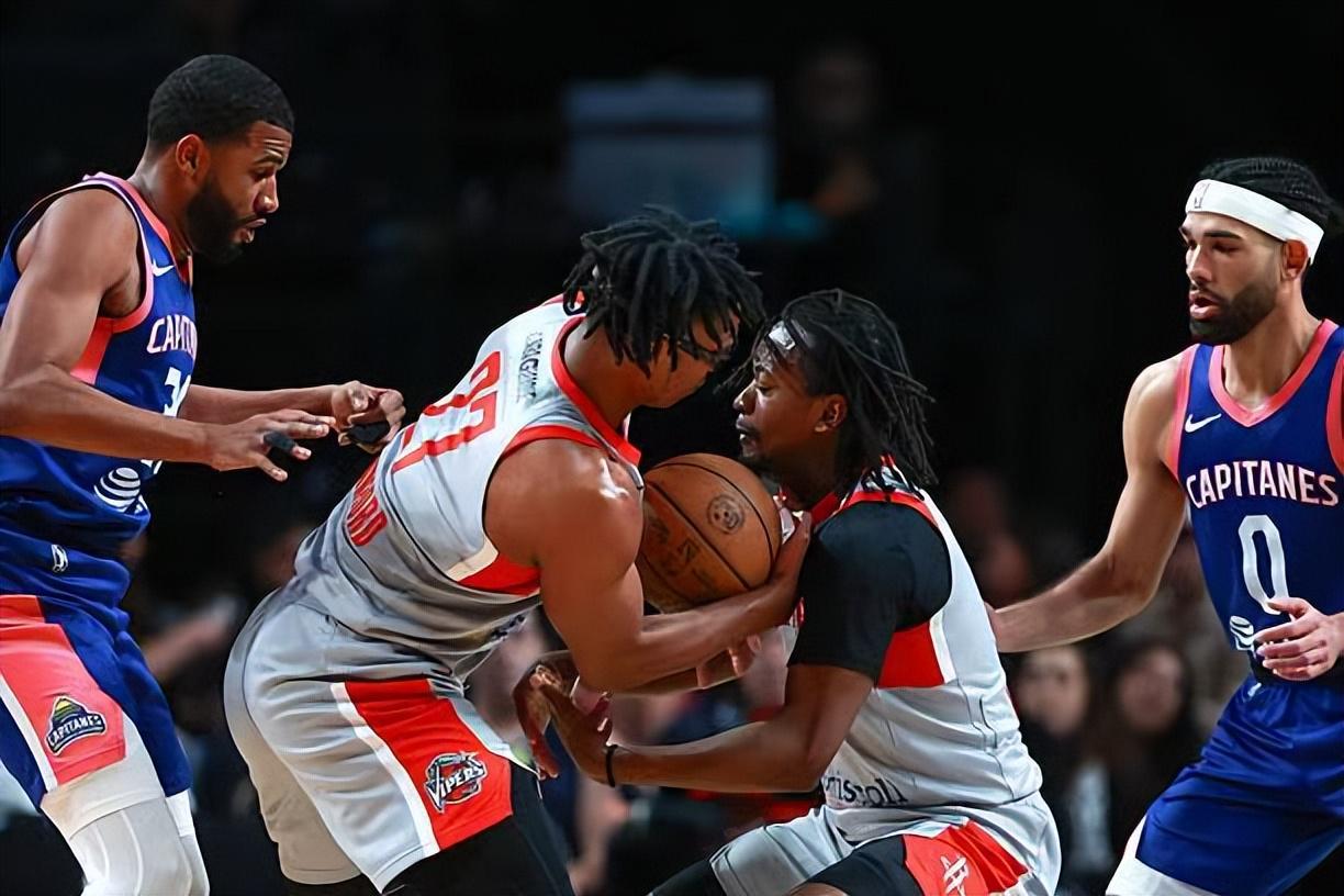 爱游戏在线登录-状态不错却没有球权！火箭对于双向合同新援的使用令人无法理解？